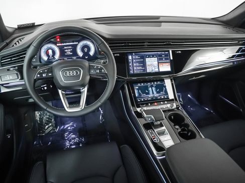 New 2026 Audi Q8 Prestige image 17