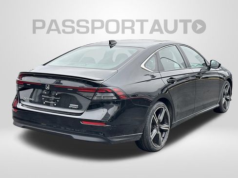 Used 2024 Honda Accord Sport image 5