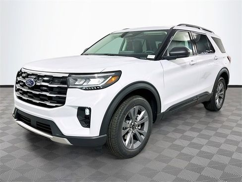 New 2026 Ford Explorer Active w/ Active Comfort Package image 23