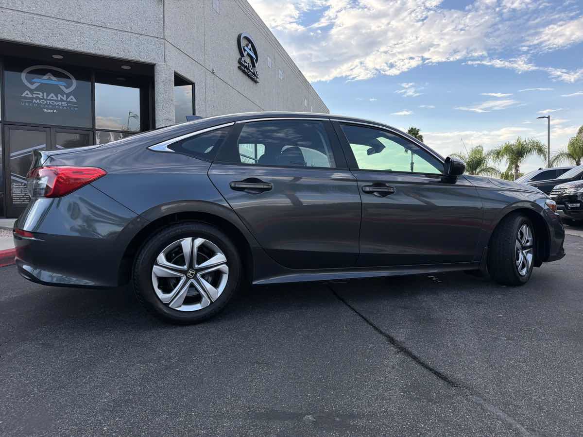 Used 2024 Honda Civic LX image 9