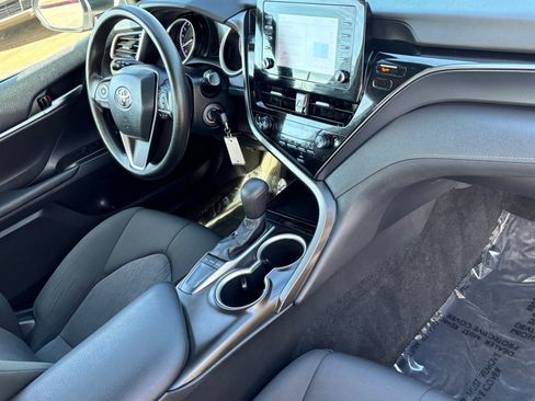 Certified 2022 Toyota Camry LE image 12