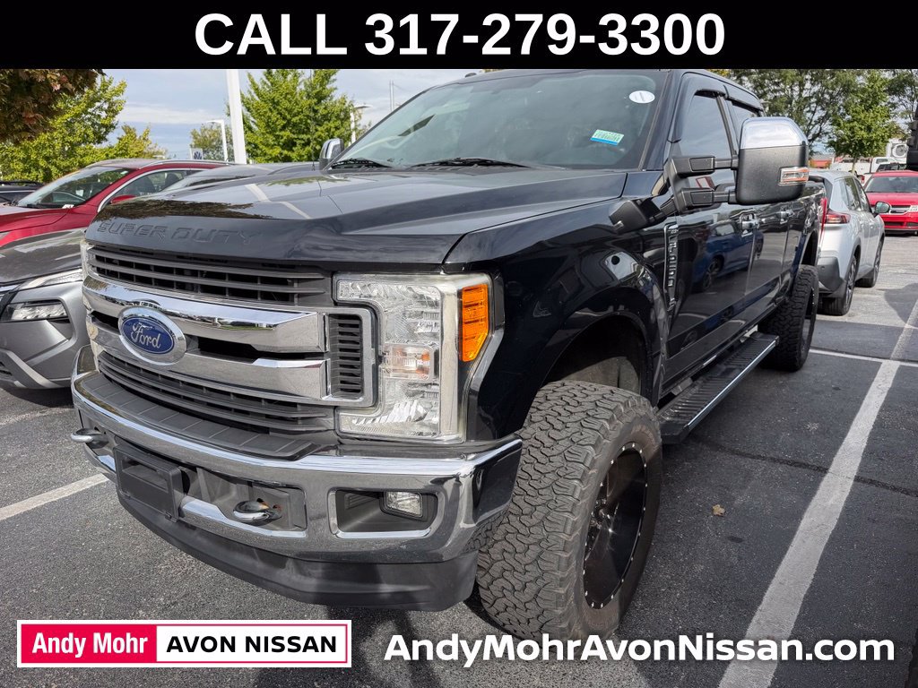 Used 2017 Ford F250 XLT w/ XLT Premium Package AWD/4WD image 3