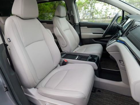 Used 2023 Honda Odyssey Touring image 36