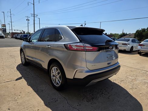 Used 2024 Ford Edge SEL image 6