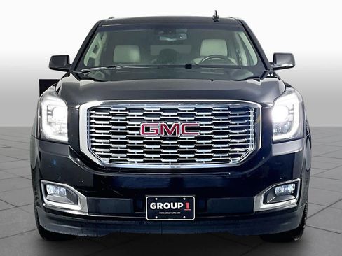 Used 2019 GMC Yukon XL Denali w/ Denali Ultimate Package RWD image 4