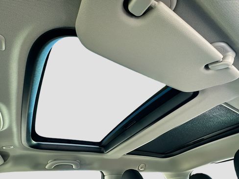 Certified 2023 MINI Cooper S image 19