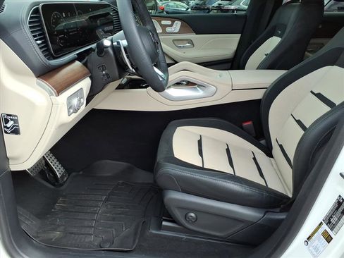 Used 2024 Mercedes-Benz GLE 53 AMG 4MATIC image 5