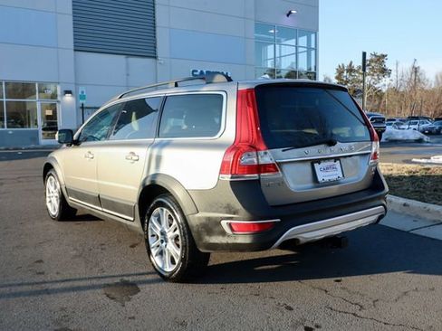 Used 2016 Volvo XC70 T5 Platinum image 14