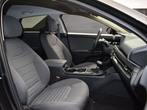 Certified 2025 Kia K4 EX FWD image 12