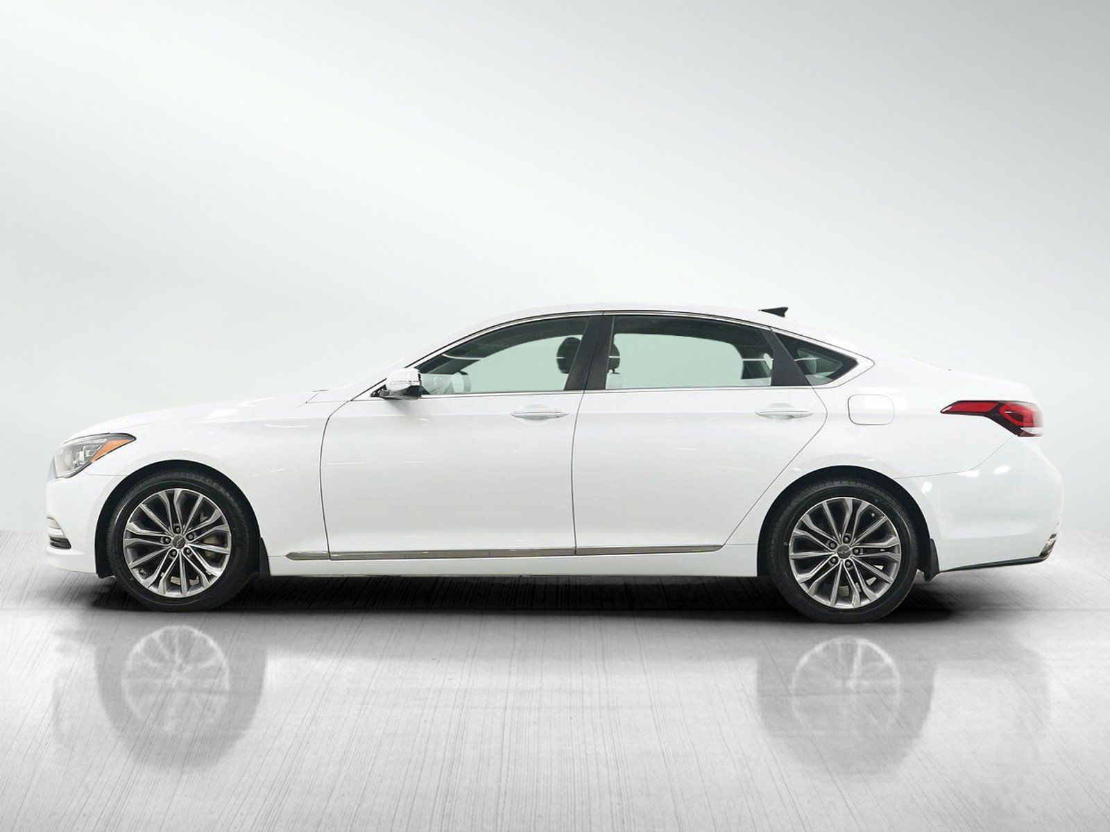 Used 2016 Hyundai Genesis 3.8 w/ Option Group 02 RWD image 2