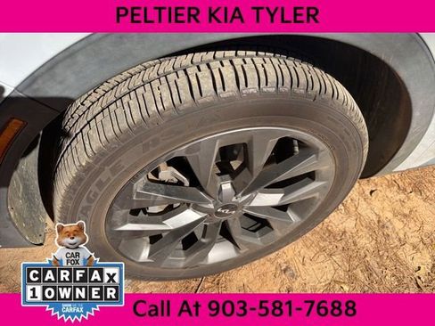 Certified 2022 Kia Sorento X-Line EX image 5