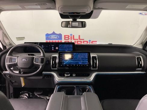 New 2027 Ford Expedition Platinum w/ Driver's Package AWD/4WD image 20