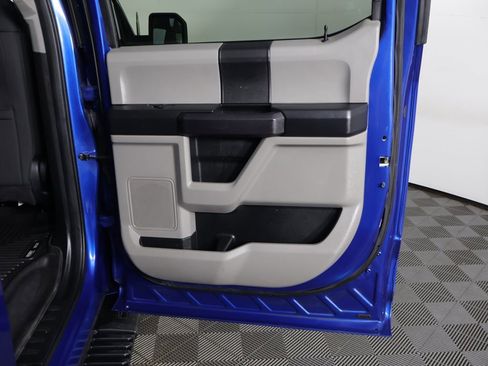 Used 2017 Ford F150 XL w/ Equipment Group 101A Mid image 19