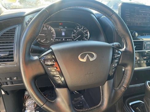 Used 2024 INFINITI QX80 Luxe image 9