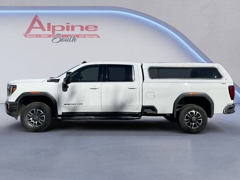 Used 2023 GMC Sierra 3500 SLE image 2