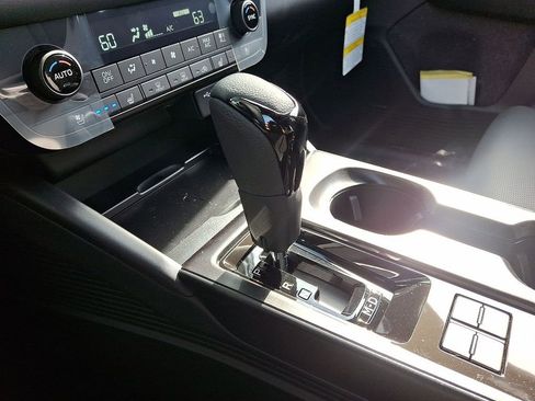New 2026 Subaru Outback Touring XT AWD/4WD image 15