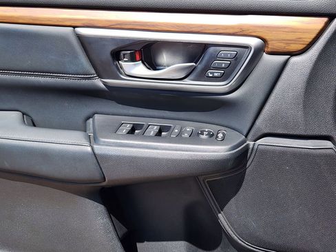 Used 2019 Honda CR-V Touring image 13