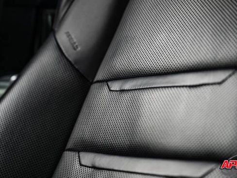 Used 2018 Porsche Panamera 4S image 30