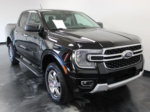 Used 2024 Ford Ranger XLT w/ FX4 Off-Road Package AWD/4WD image 26