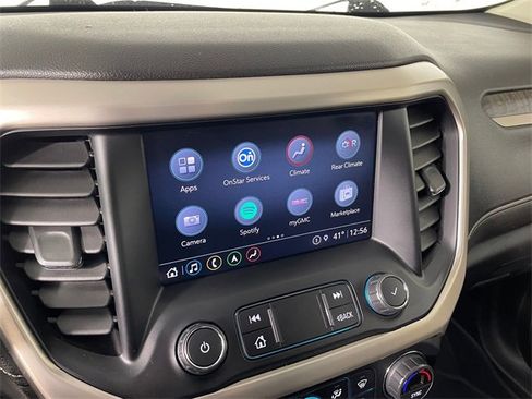 Used 2022 GMC Acadia Denali w/ Denali Technology Package image 7