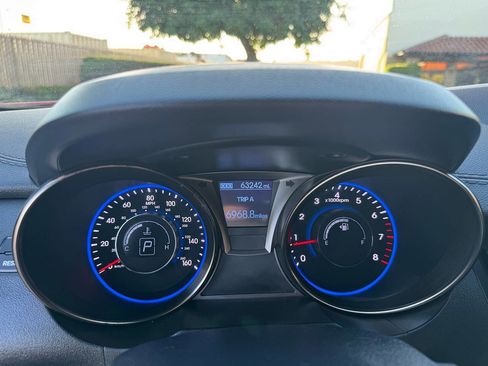 Used 2013 Hyundai Genesis 2.0T image 19