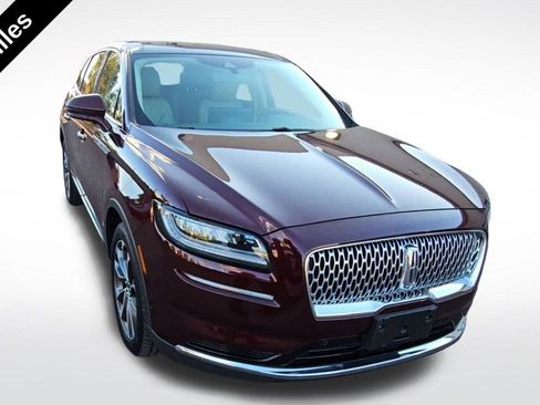 Used 2021 Lincoln Nautilus Reserve w/ Equipment Group 201A image 3