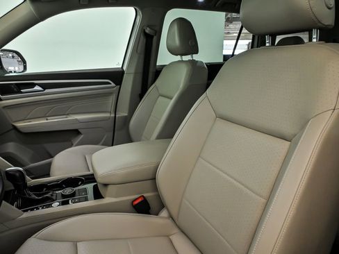 Certified 2023 Volkswagen Atlas SE image 13