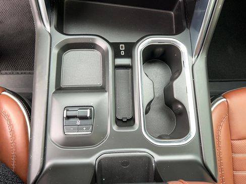 Used 2024 GMC Sierra 3500 Denali Ultimate image 22