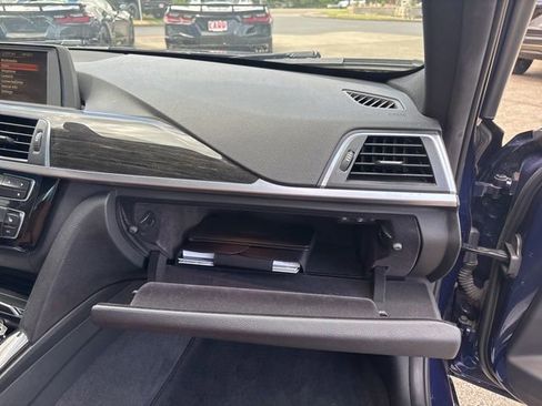 Used 2017 BMW 330i Sedan RWD image 42