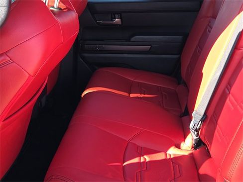 Used 2024 Toyota Tacoma TRD Off-Road image 16