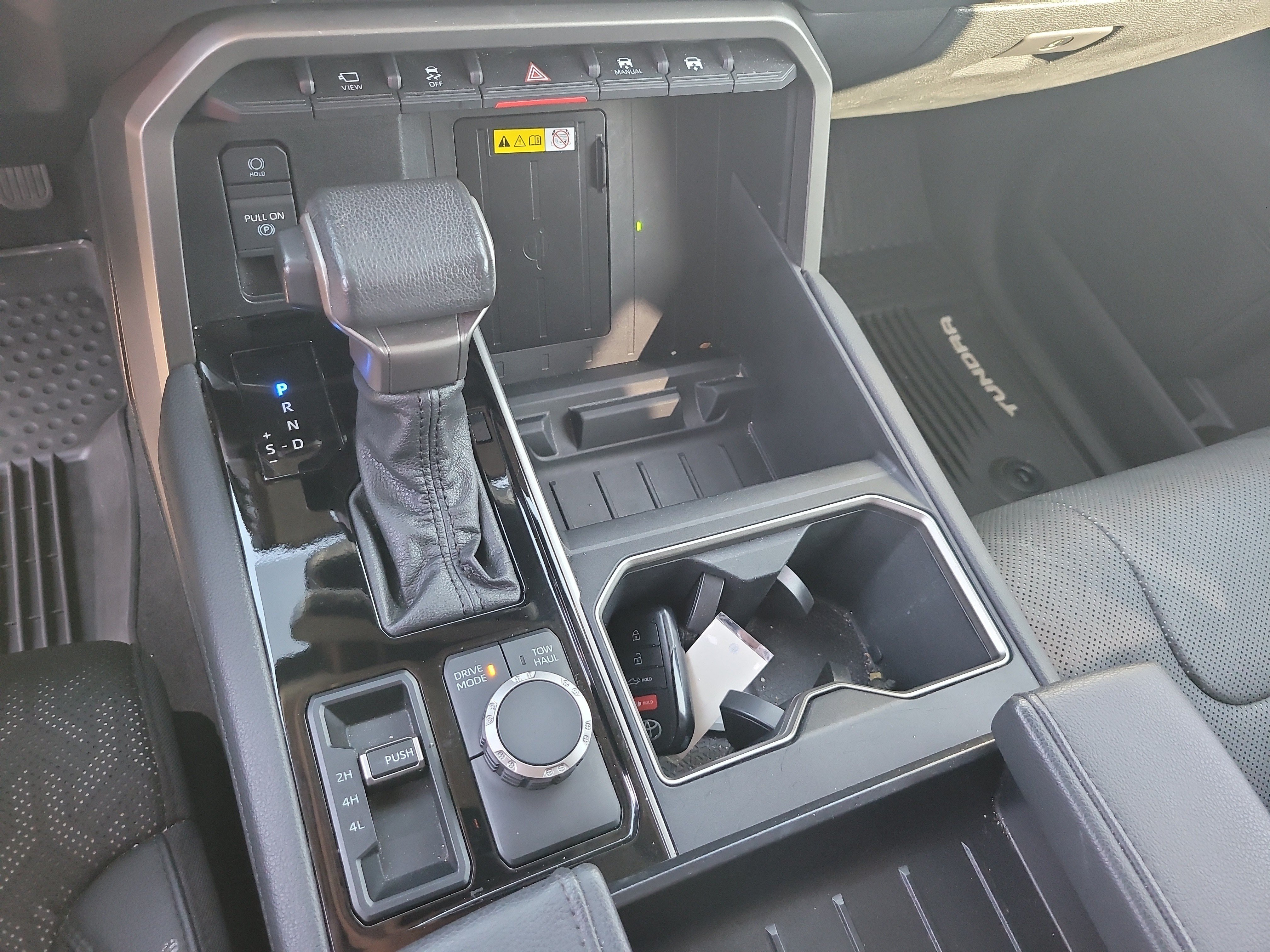 Used 2023 Toyota Tundra Limited AWD/4WD image 26