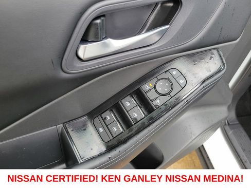 Certified 2026 Nissan Rogue SV AWD/4WD image 35