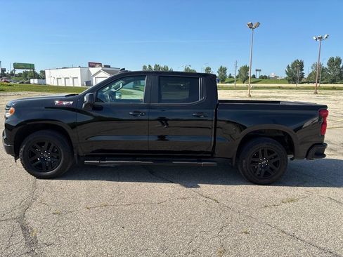 Used 2023 Chevrolet Silverado 1500 RST w/ Convenience Package II AWD/4WD image 5