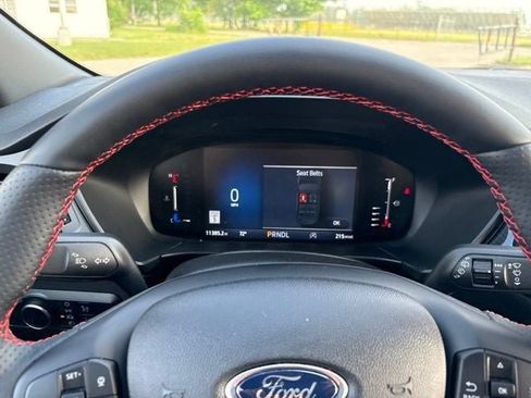 Used 2024 Ford Escape ST-Line w/ Tech Pack #1 AWD/4WD image 26
