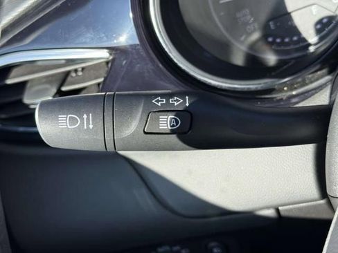 Used 2023 Buick Encore GX Select image 19