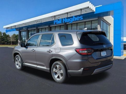 New 2025 Honda Pilot EX-L image 10