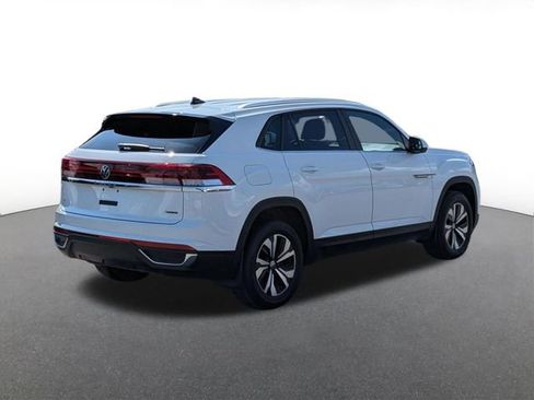 Used 2024 Volkswagen Atlas Cross Sport SE AWD/4WD image 3