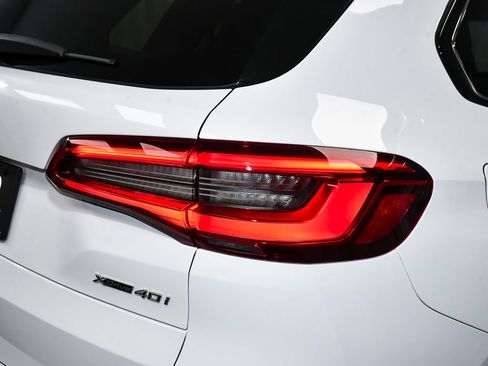Used 2020 BMW X5 xDrive40i w/ M Sport Package AWD/4WD image 81