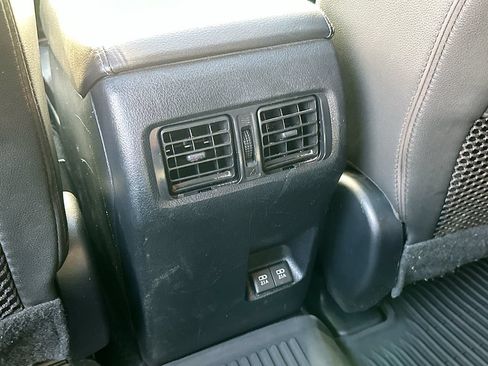 Used 2021 Toyota 4Runner SR5 Premium w/ Moonroof Package AWD/4WD image 4