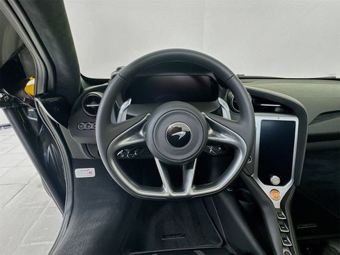 New 2026 McLaren 750S Spider image 11