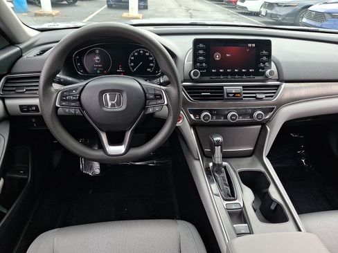 Used 2018 Honda Accord LX image 10