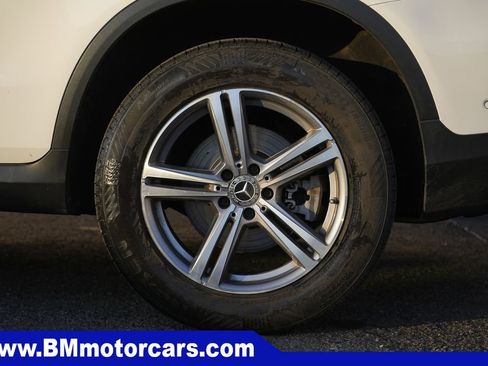 Used 2022 Mercedes-Benz GLC 300 4MATIC w/ Premium Package Lite image 14
