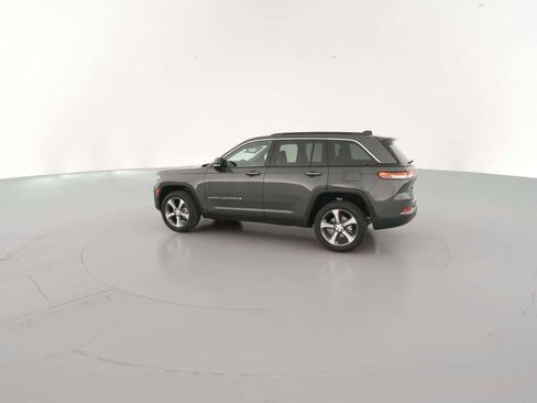 New 2025 Jeep Grand Cherokee Limited image 7