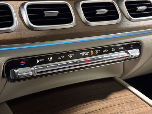 Used 2022 Mercedes-Benz GLE 350 GLE 350 image 17