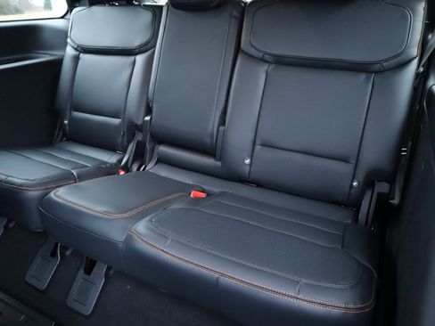 New 2025 Ford Expedition Tremor image 16