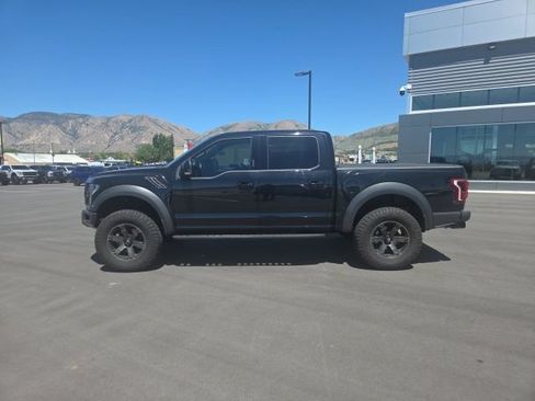 Used 2020 Ford F150 Raptor w/ Equipment Group 802A Luxury AWD/4WD image 4