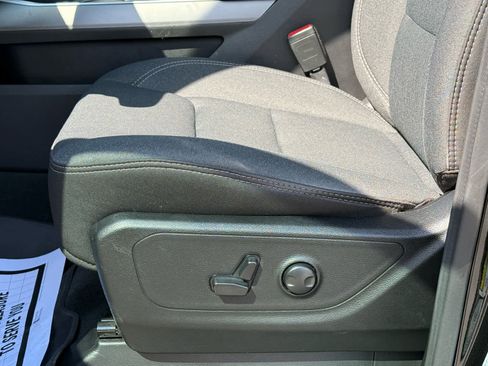 Used 2023 RAM 1500 Big Horn AWD/4WD image 13