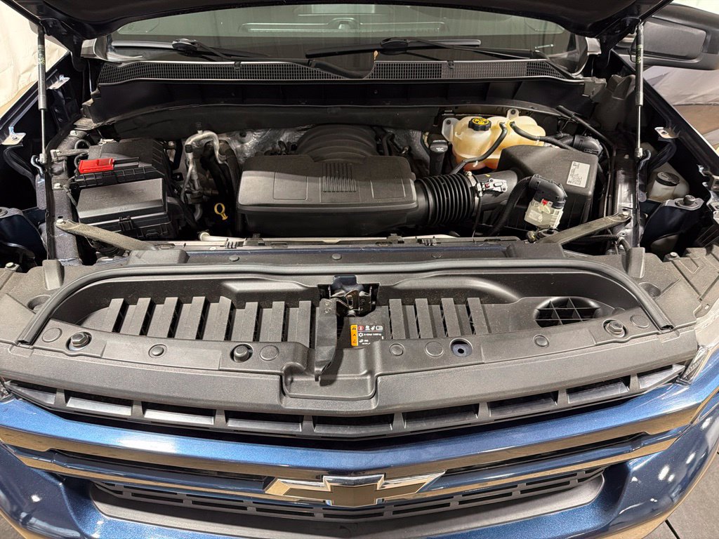 Used 2019 Chevrolet Silverado 1500 RST AWD/4WD image 44
