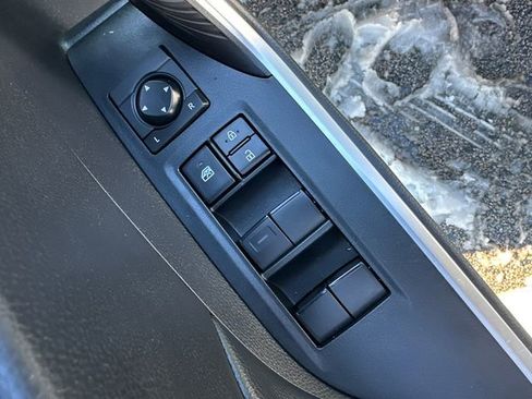 Used 2023 Toyota RAV4 LE image 22