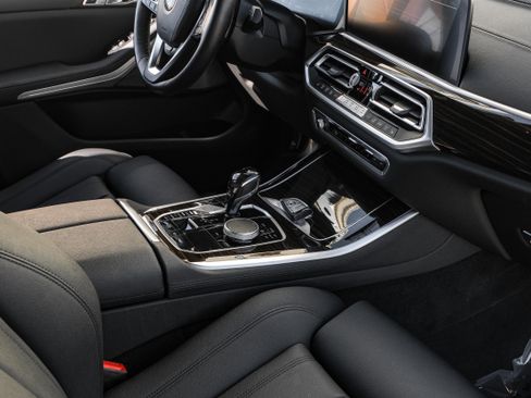 Used 2021 BMW X5 xDrive40i w/ Premium Package image 20